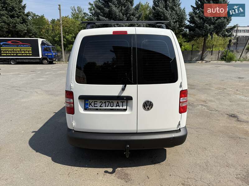 Грузовой фургон Volkswagen Caddy 2012 в Днепре