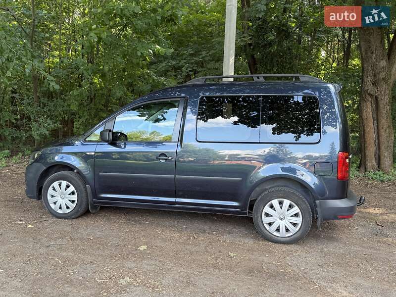 Минивэн Volkswagen Caddy 2016 в Харькове