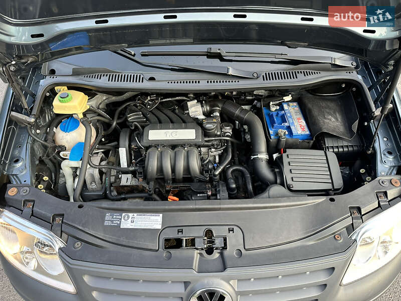Минивэн Volkswagen Caddy 2009 в Виннице