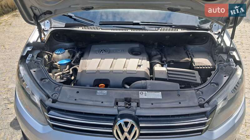 Минивэн Volkswagen Caddy 2010 в Черновцах