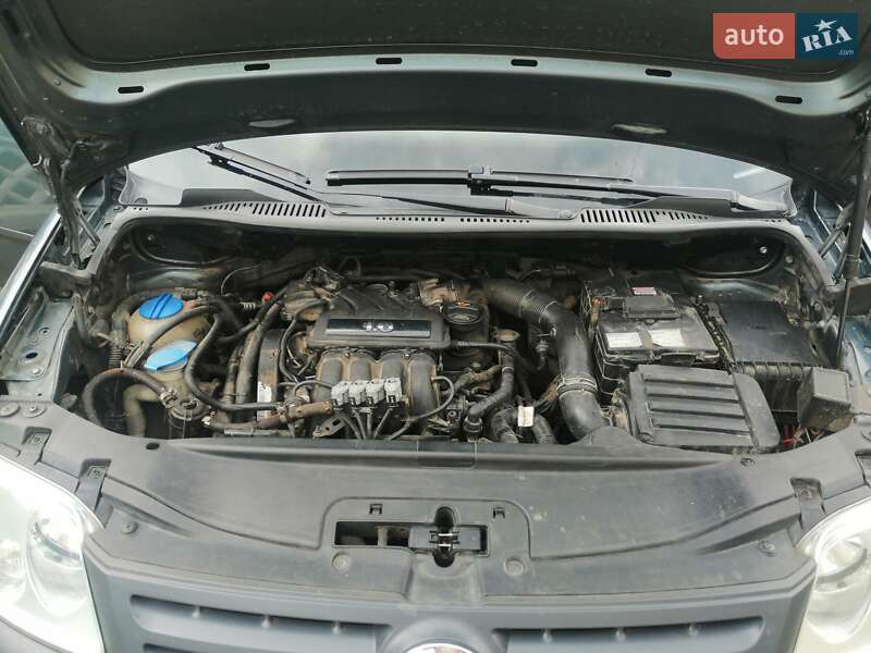 Минивэн Volkswagen Caddy 2005 в Луцке