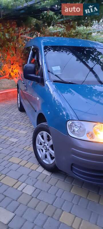 Минивэн Volkswagen Caddy 2004 в Доброславе