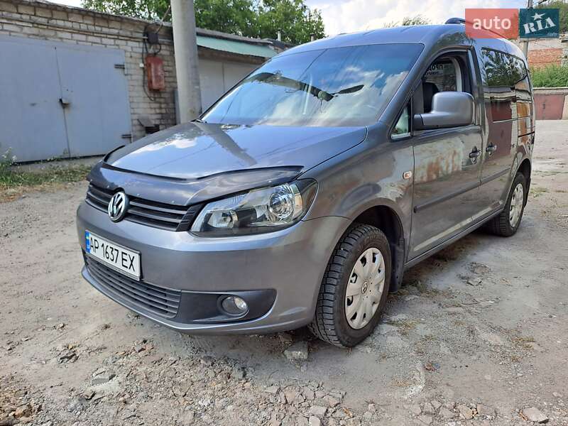Volkswagen Caddy 2011