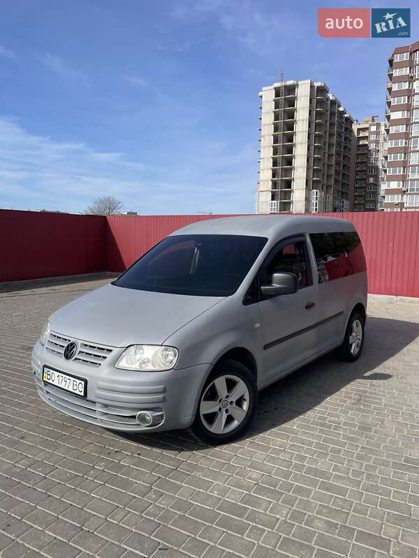 Volkswagen Caddy 2009