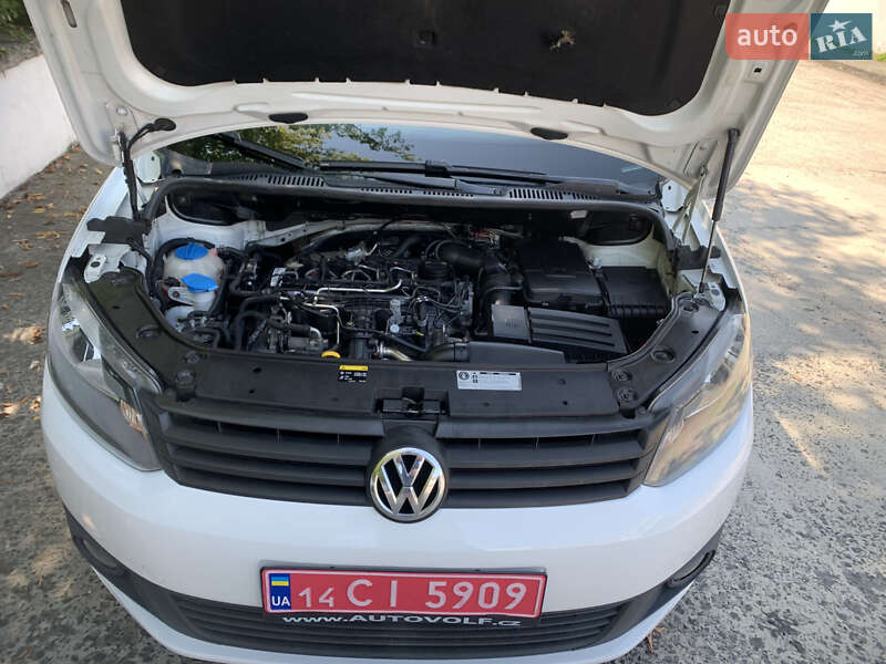 Минивэн Volkswagen Caddy 2014 в Сваляве