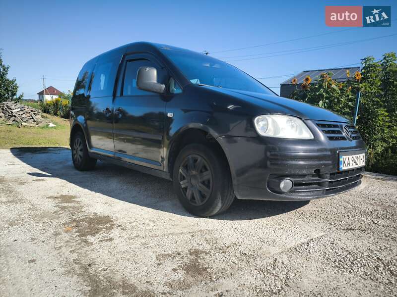Минивэн Volkswagen Caddy 2006 в Киеве