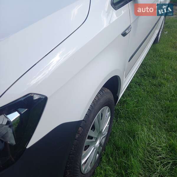 Мінівен Volkswagen Caddy 2015 в Камені-Каширському