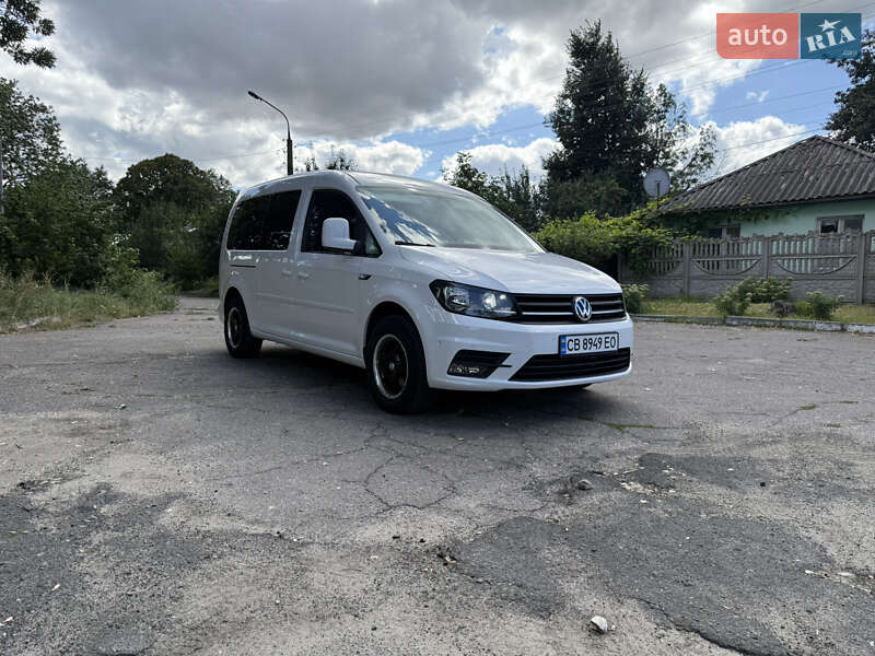 Минивэн Volkswagen Caddy 2016 в Киеве