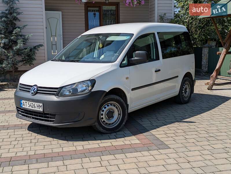 Минивэн Volkswagen Caddy 2011 в Косове