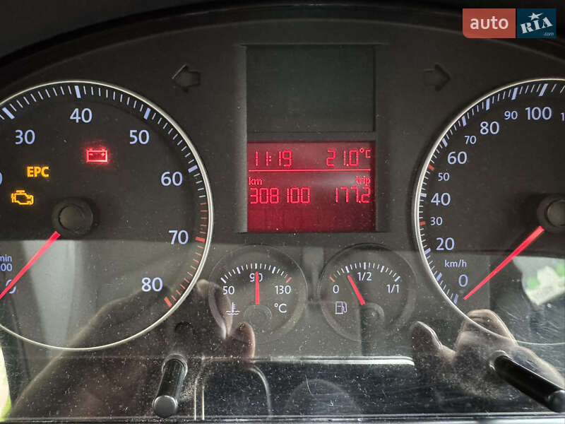 Мінівен Volkswagen Caddy 2005 в Києві