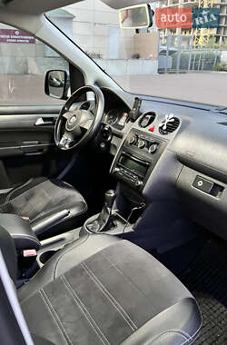 Минивэн Volkswagen Caddy 2015 в 
