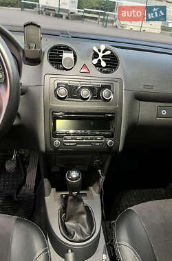 Минивэн Volkswagen Caddy 2015 в 
