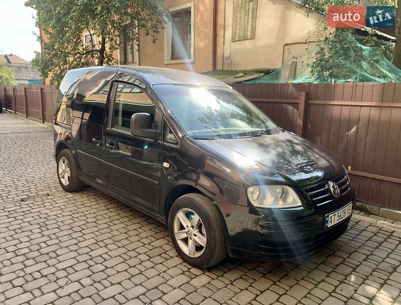 Минивэн Volkswagen Caddy 2008 в 