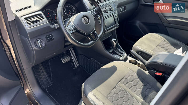 Минивэн Volkswagen Caddy 2018 в Измаиле