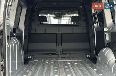 Грузовой фургон Volkswagen Caddy 2021 в 