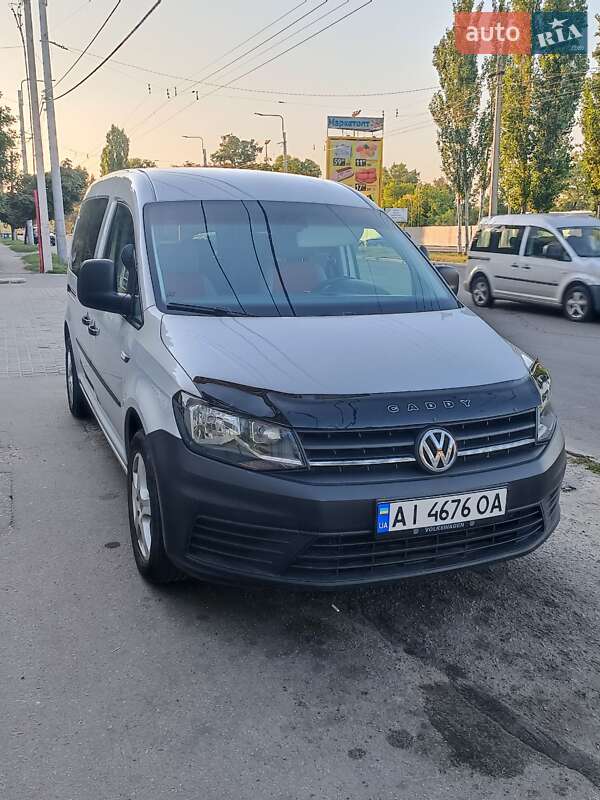 Минивэн Volkswagen Caddy 2015 в Кременчуге