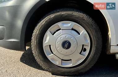 Минивэн Volkswagen Caddy 2012 в 