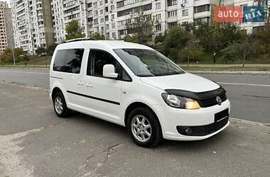 Мінівен Volkswagen Caddy 2013 в Києві