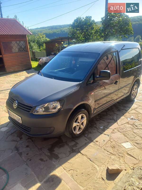 Volkswagen Caddy 2011