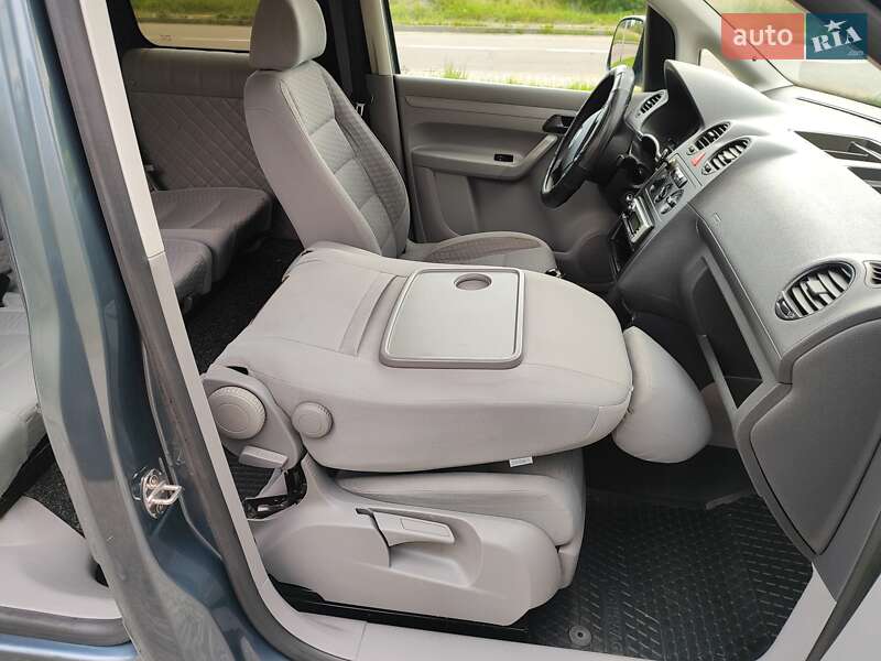 Минивэн Volkswagen Caddy 2008 в Трускавце