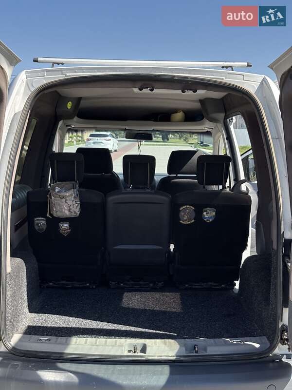 Минивэн Volkswagen Caddy 2010 в Гусятине фото 23 Минивэн Volkswagen Caddy 2010 в Гусятине