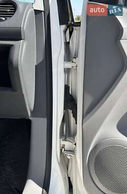 Минивэн Volkswagen Caddy 2010 в 