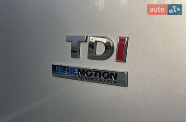 Грузопассажирский фургон Volkswagen Caddy 2012 в 