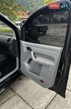 Грузовой фургон Volkswagen Caddy 2006 в 