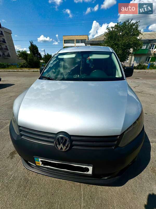 Volkswagen Caddy 2011