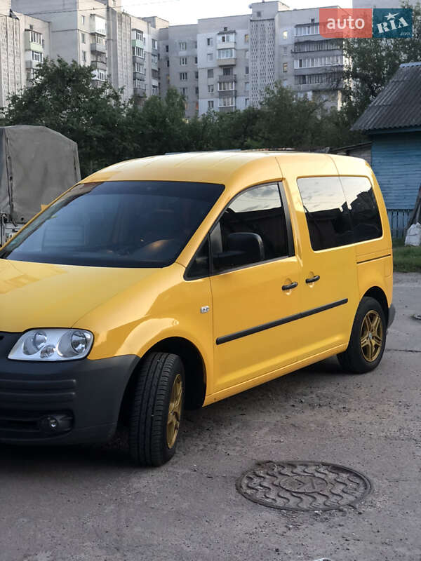 Мінівен Volkswagen Caddy 2006 в 