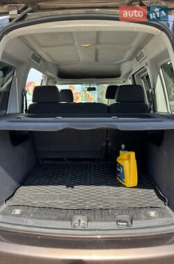 Минивэн Volkswagen Caddy 2011 в 