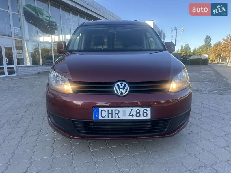 Грузовой фургон Volkswagen Caddy 2011 в Житомире