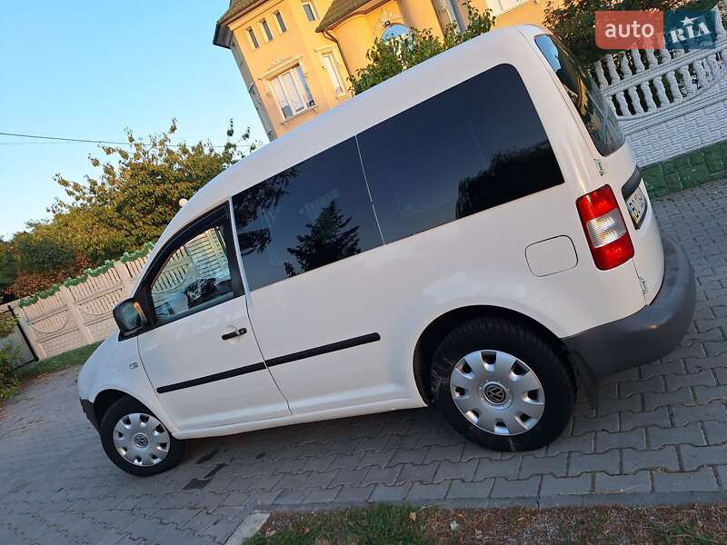 Минивэн Volkswagen Caddy 2007 в Черновцах