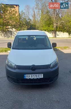 Грузопассажирский фургон Volkswagen Caddy 2013 в Харькове