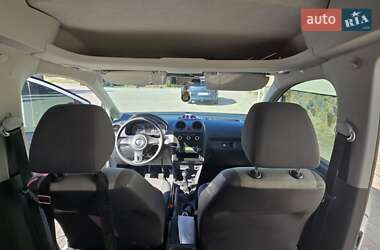 Минивэн Volkswagen Caddy 2011 в 