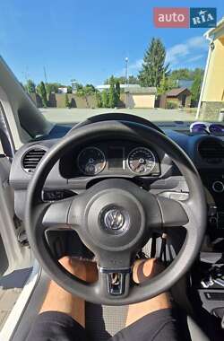 Минивэн Volkswagen Caddy 2011 в 