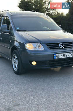 Минивэн Volkswagen Caddy 2010 в 