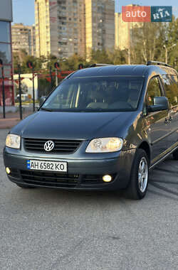 Минивэн Volkswagen Caddy 2010 в 