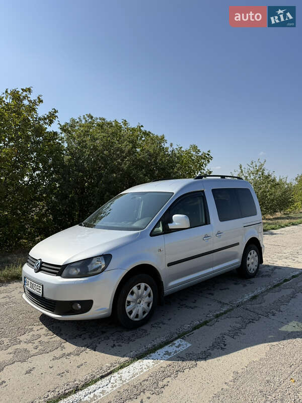 Минивэн Volkswagen Caddy 2015 в Кропивницком