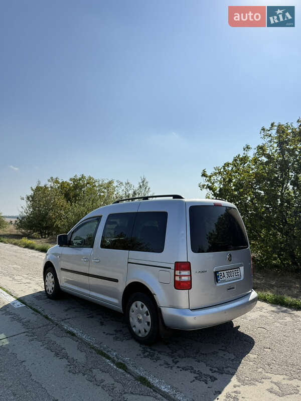 Минивэн Volkswagen Caddy 2015 в Кропивницком