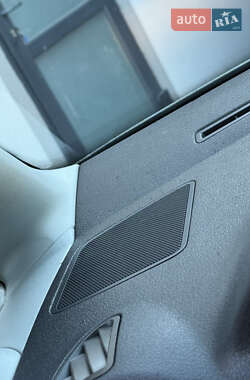 Грузовой фургон Volkswagen Caddy 2013 в 