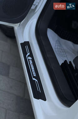 Грузовой фургон Volkswagen Caddy 2013 в 