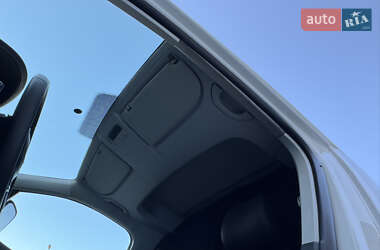 Грузовой фургон Volkswagen Caddy 2013 в 