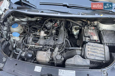 Грузовой фургон Volkswagen Caddy 2011 в 