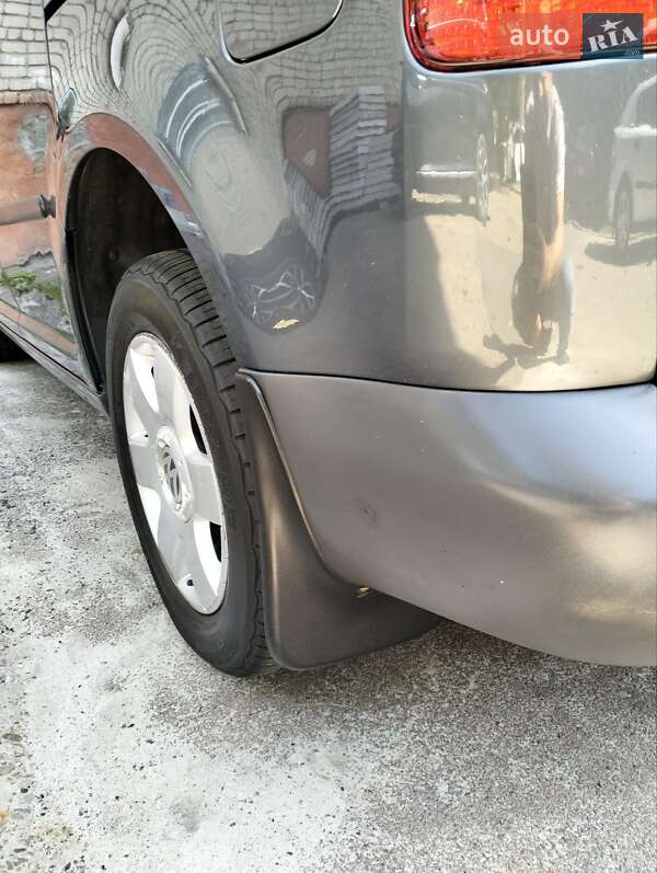 Минивэн Volkswagen Caddy 2009 в Львове