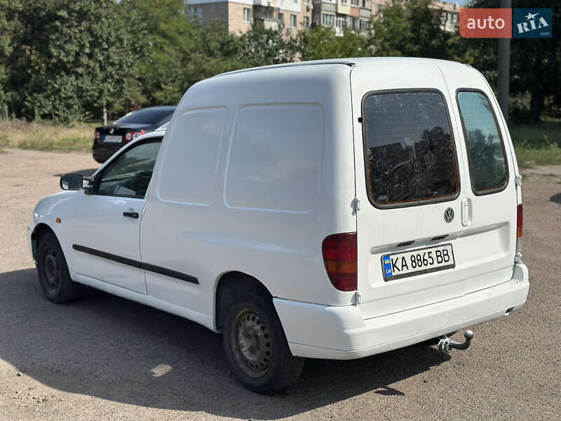 Грузовой фургон Volkswagen Caddy 1999 в Черкассах