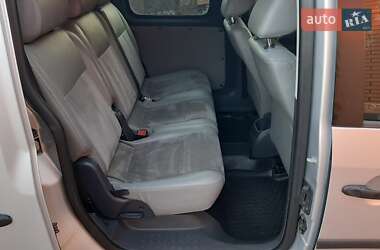 Минивэн Volkswagen Caddy 2011 в 