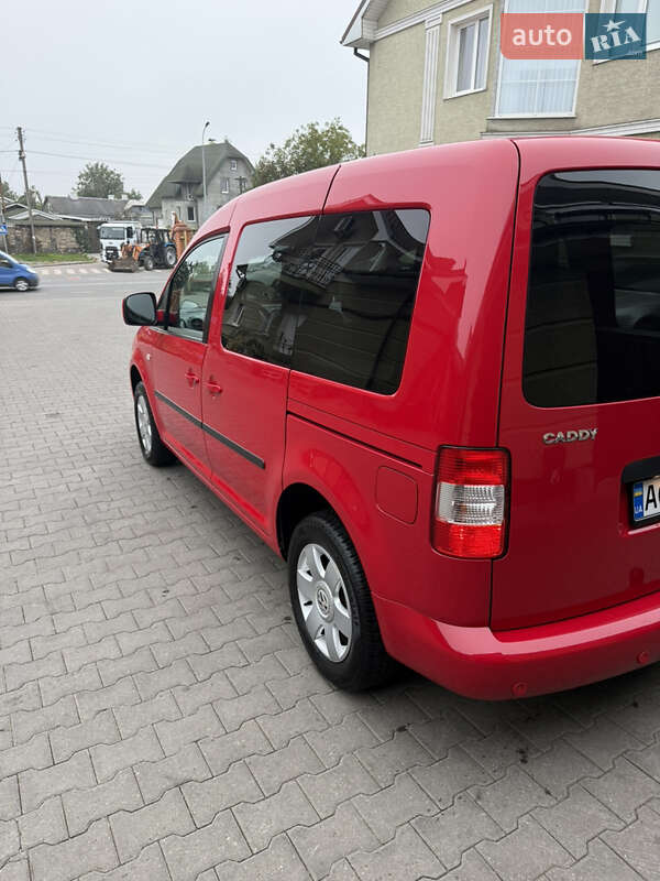 Минивэн Volkswagen Caddy 2009 в Владимире