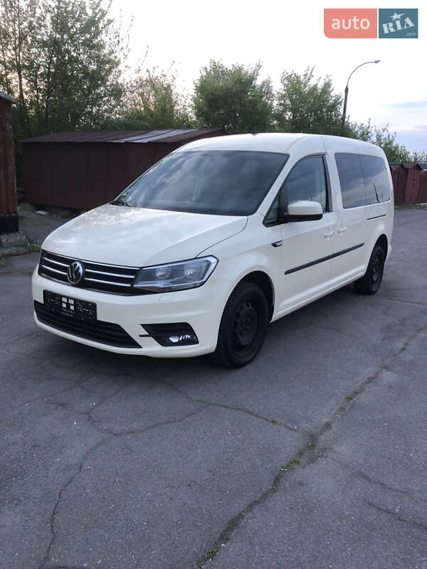 Минивэн Volkswagen Caddy 2018 в 