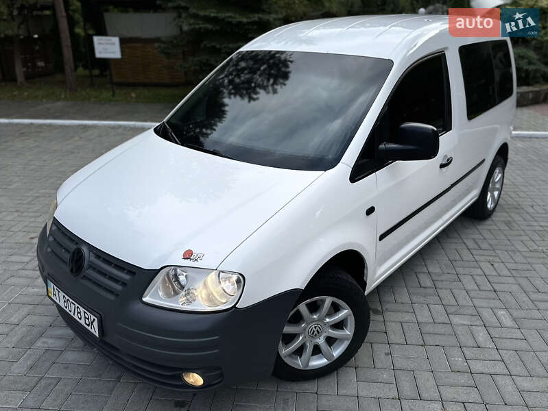 Минивэн Volkswagen Caddy 2008 в Дрогобыче